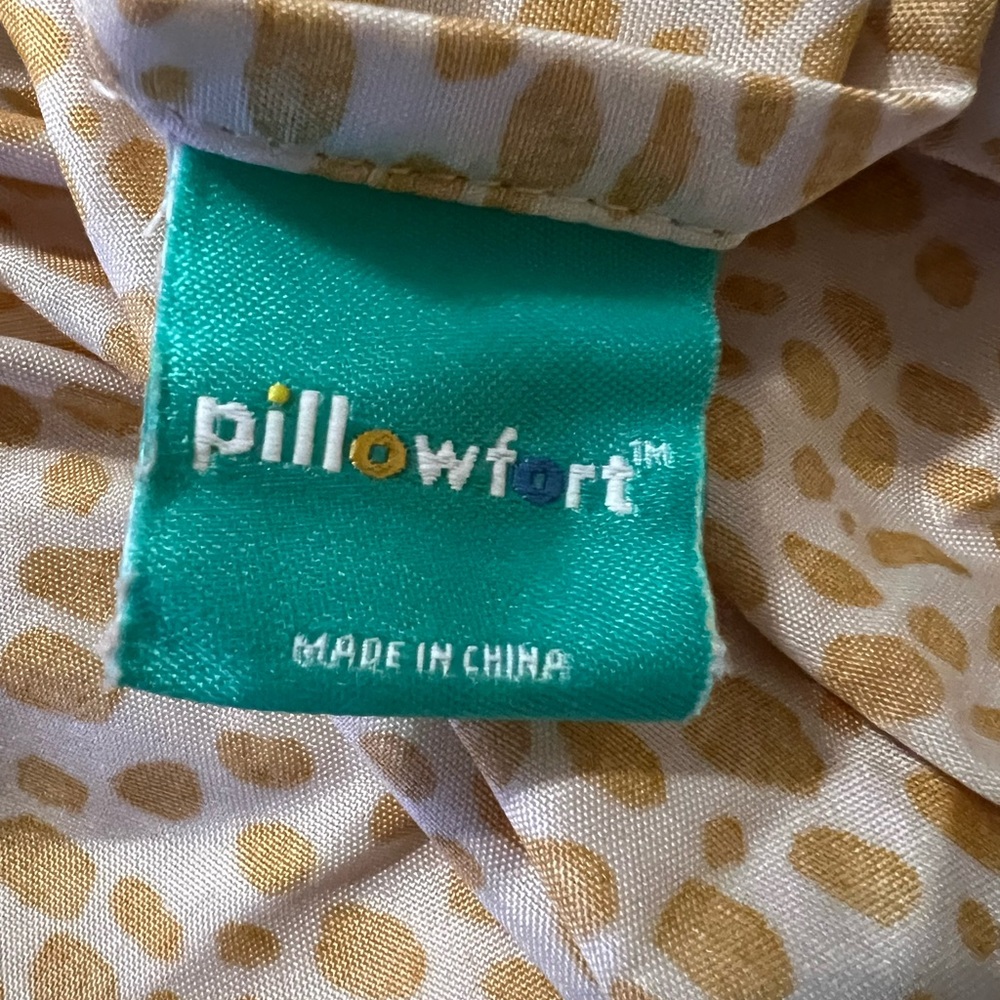 Pillowfort Animal Microfiber 2 - Twin sheet sets* ONLY